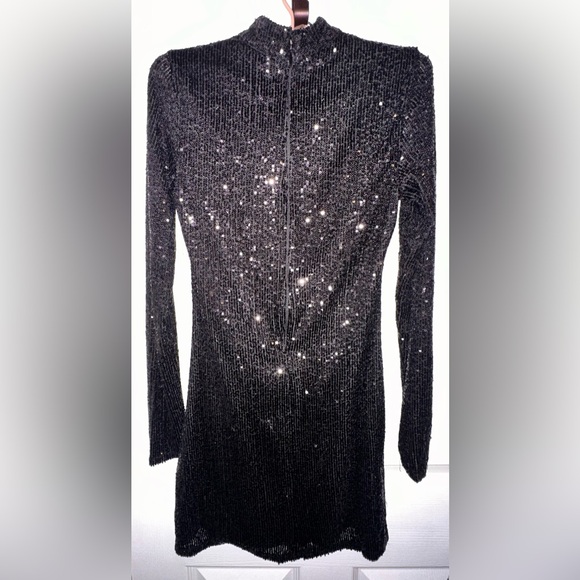 Abercrombie & Fitch Long Sleeve Sequin Mockneck Mini - Picture 9 of 16